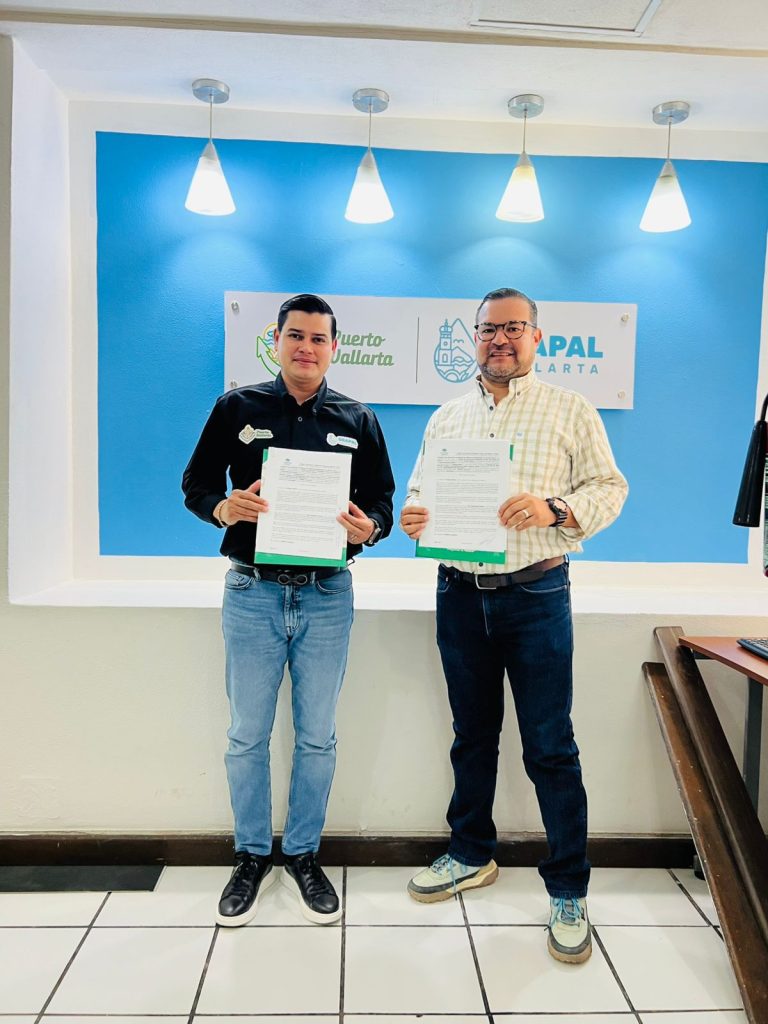 SEAPAL Vallarta contribuye a la preparación de la juventud vallartense