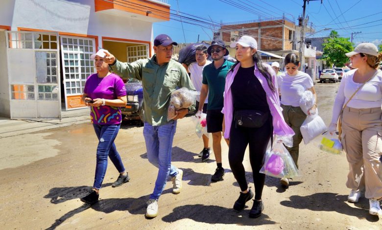 Brinda DIF apoyos asistenciales a damnificados de las lluvias