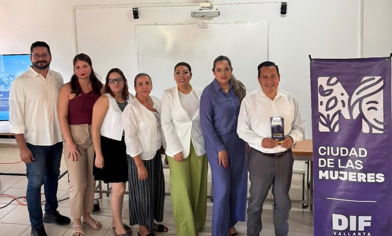 IP Vallarta, DIF Puerto Vallarta, Crianza Positiva, Escuela para Padres, Familias Fuertes, Cohesión Social, Bienestar Familiar, Adolescencia Segura, Educación Emocional, Las Palmas Puerto Vallarta, Puerto Vallarta Comunidad, Programas Sociales PV