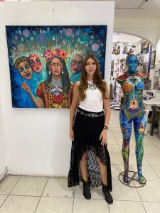 The VIP Vallarta estuvo presente en esta velada cultural, acompañando a artistas, galeristas y amantes del arte, reafirmando su compromiso de seguir documentando y promoviendo los espacios, las expresiones y las historias que dan vida a la escena artística y cultural de Puerto Vallarta.