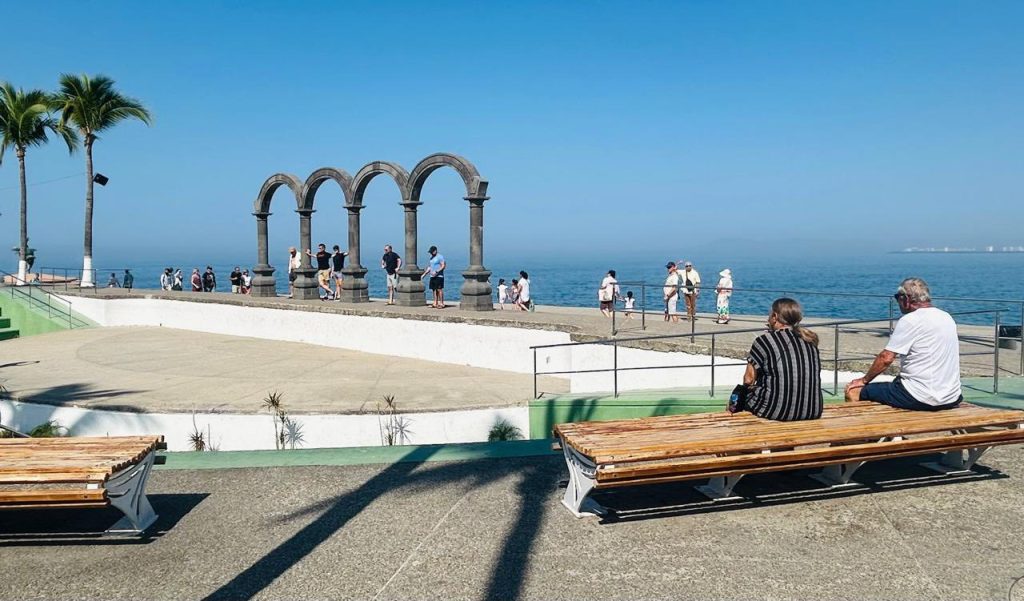 Puerto Vallarta retoma su ritmo: movilidad total y actividad turística al 100%