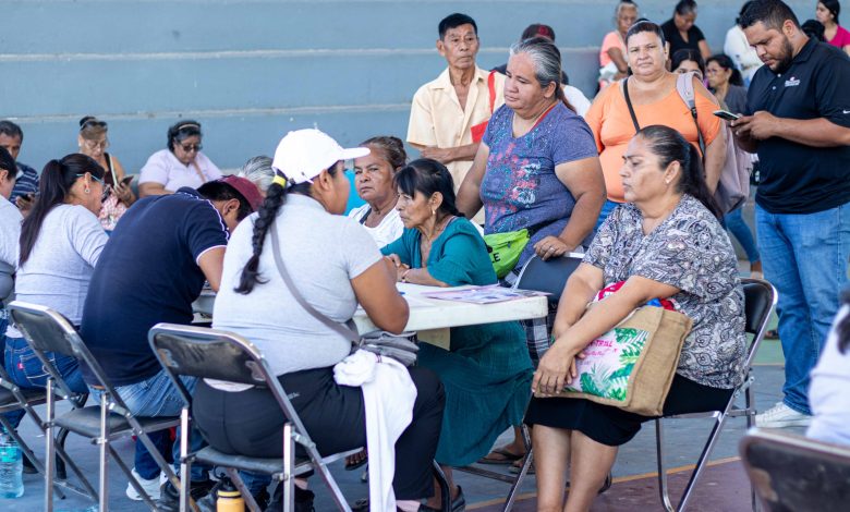 Servicios de DIF beneficiaron a más de 7 mil familias en febrero