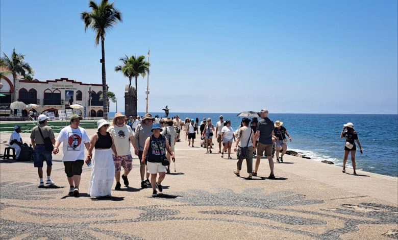 Puerto Vallarta vive una Semana Santa con una percepción positiva