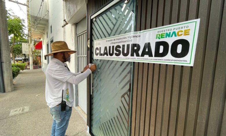 Supervisa permisos, orden y cumplimiento de la normativa