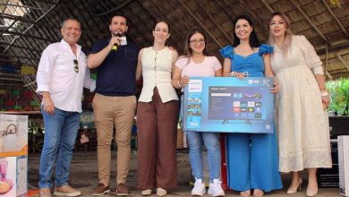 Arq. Luis Munguía celebra a las madres trabajadoras del Ayuntamiento