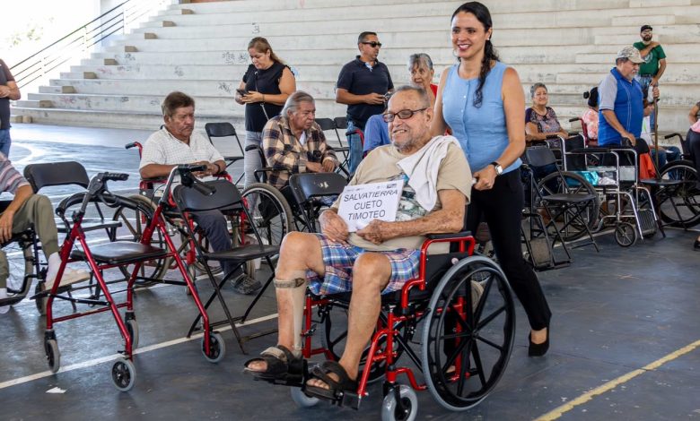 DIF entregó más de 10 mil apoyos asistenciales