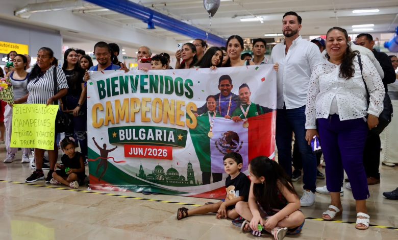 Luis Munguía recibe a atletas vallartenses medallistas en el Mundial de Síndrome de Down 2026