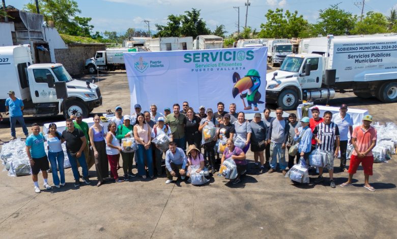 Aseo Público recibe nuevos uniformes y equipo de trabajo